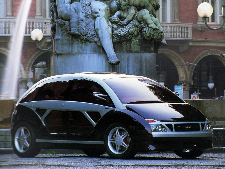  ItalDesign Structura 1998 года  (фото 12 из 14)